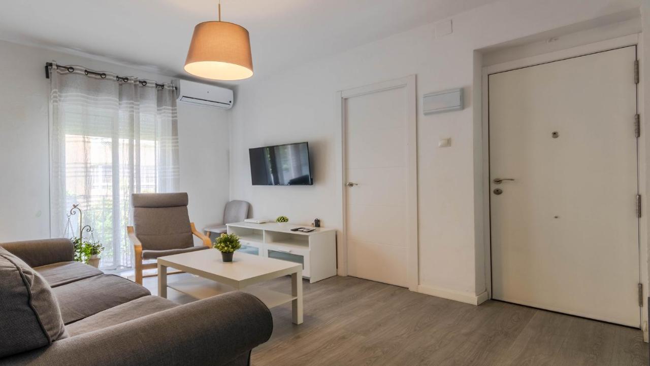 Apartamento Santa Justa เซบีญา ภายนอก รูปภาพ